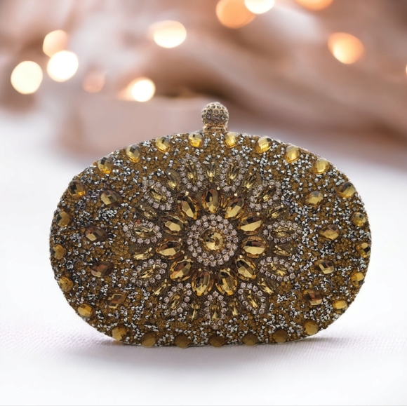 Bejeweled Evening Clutch/Crossbody Bag - Picture 5 of 10